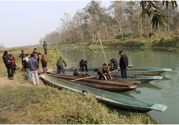 नयाँ वर्षको रौनक : सौराहामा आन्तरिक पर्यटकको चहलपहल बढ्यो