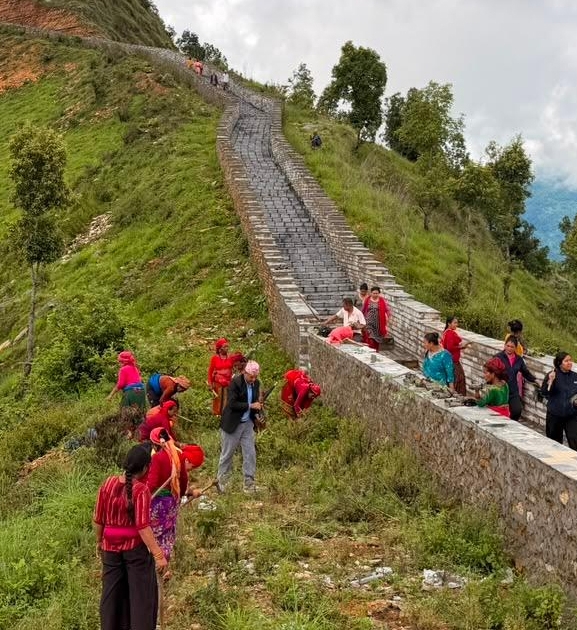 गुल्मीमा पर्यटकीय गन्तव्यको नयाँ आकर्षण धुर्कोटको ‘ग्रेटवाल’