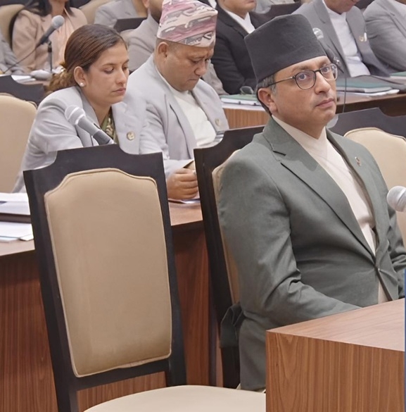 संसद्‍मा प्रधानमन्त्रीको खोजी