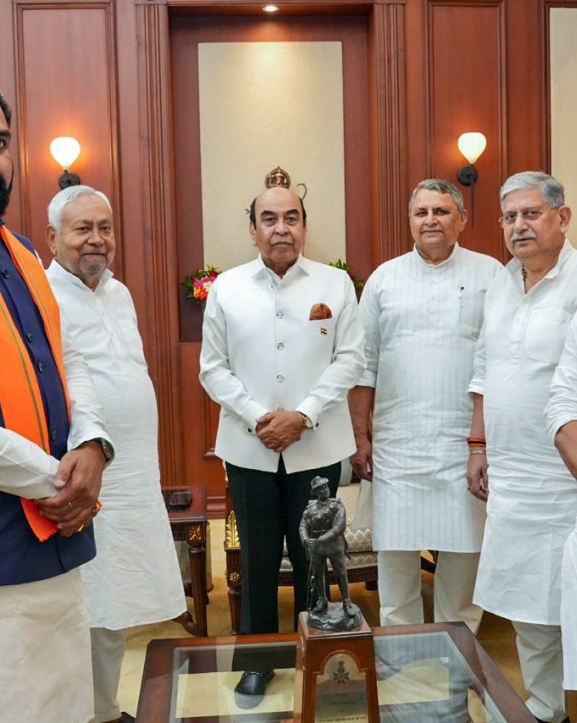 बिहारमा नयाँ नेतृत्व, मुख्यमन्त्रीमा सम्राट चौधरी