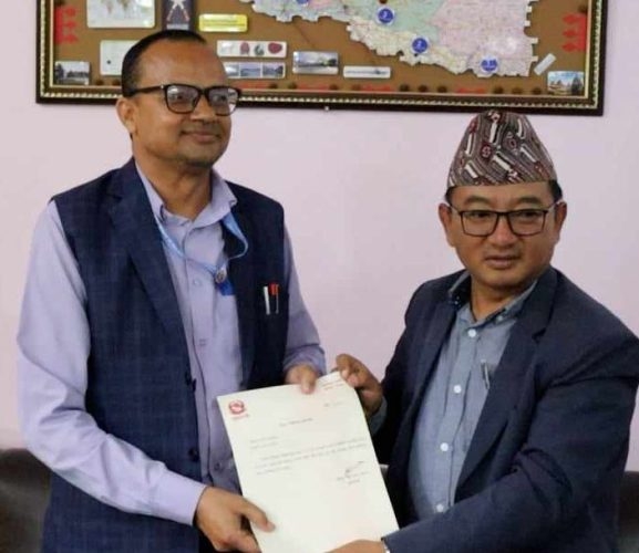 बागमतीका मुख्यमन्त्रीकाे राजीनामा पत्र प्रदेश प्रमुख कार्यालयमा