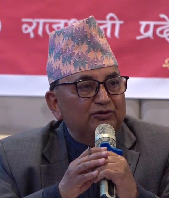 देशी, विदेशी शक्तिहरुले एमाले सिध्याउने षड्यन्त्र गरिरहेका छन्ः ईश्वर पोखरेल