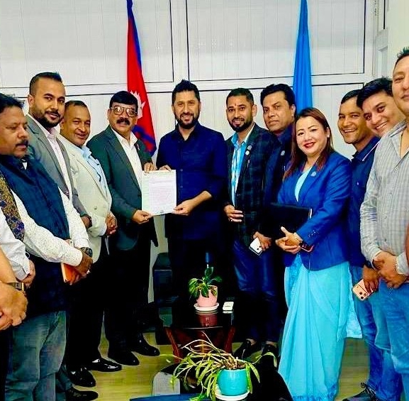 संघ प्रतिनिधिमण्डल र रास्वपा सभापति लामिछानेबीच छलफल