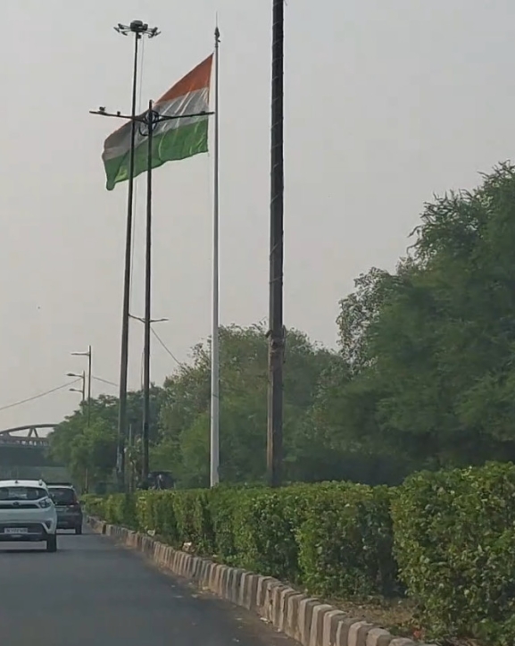 दिल्लीमा प्रचण्ड गर्मीः जनजीवन प्रभावित