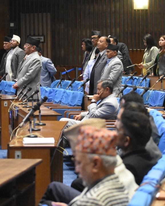 कुलमानलाई हटाउन खोजेको भन्दै संसदमा विपक्षी दलहरुको विरोध, सभामुखले गरे रुलिङ