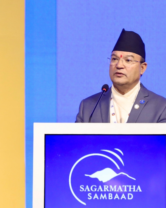 हिमालहरुको हेरचाहबाट नै मानवताको भविष्य निर्भर छ : वनमन्त्री ठकुरी