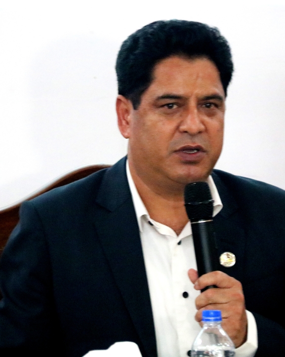 आयातित उपभोग्य वस्तु परीक्षण गरेर उपभोग गर्न दिनेछौँः मन्त्री भण्डारी