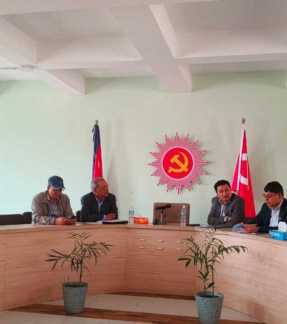 भौतिक मन्त्रीलाई एमालेले दियो २५ बुँदे सुझाव