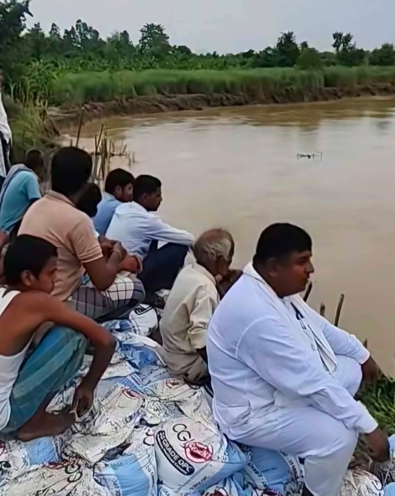 लालबकैयाको कटानले पिप्रा भगवानपुर उच्च जोखिममा, बाँध मर्मतमा वडाध्यक्षको सक्रियता