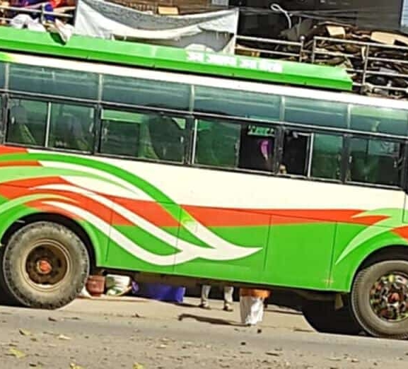 बसको ठक्करबाट महिलाको मृत्यु