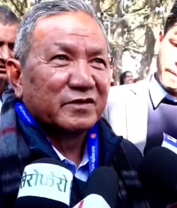 महाधिवेशनमा हुने प्रतिस्पर्धालाई लिएर एमाले फुट्दैन : पृथ्वीसुब्बा गुरुङ