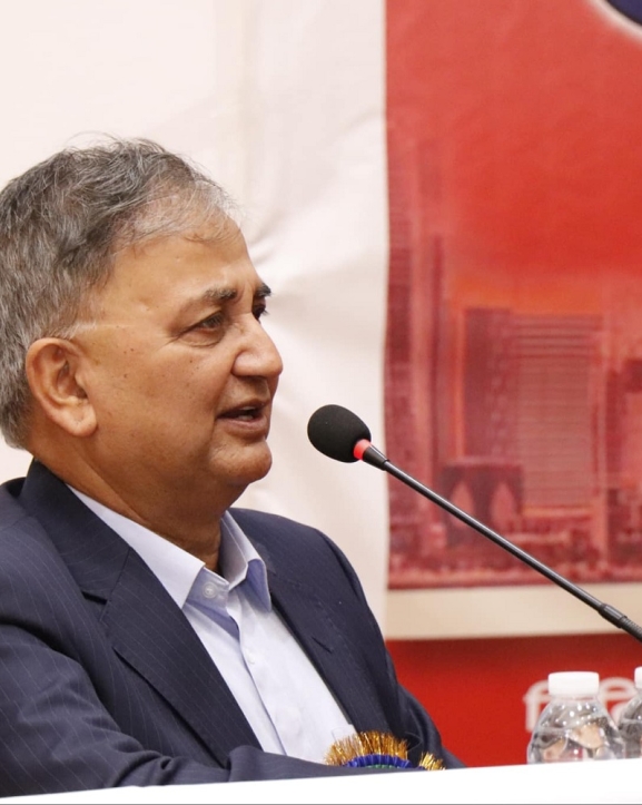 नेपाली राजनीतिमा छक्कापञ्जा चलिरहेको छ : ईश्वर पोखरेल