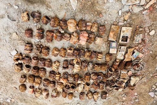 सल्यानमा एकै स्थानबाट ८६ वटा बम फेला: नेपाली सेनाद्वारा डिस्पोज प्रक्रिया जारी