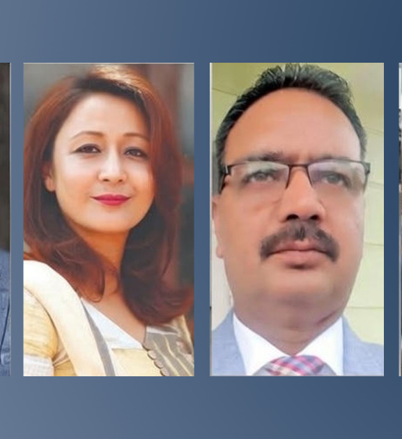 कार्की नेतृत्वको मन्त्रिपरिषद्का नयाँ ४ मन्त्रीले शपथ लिँदै 