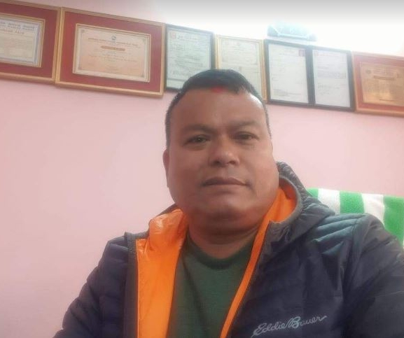 मञ्चको निष्काशनले मलाई फरक पर्दैन : व्यवसायी पाण्डे