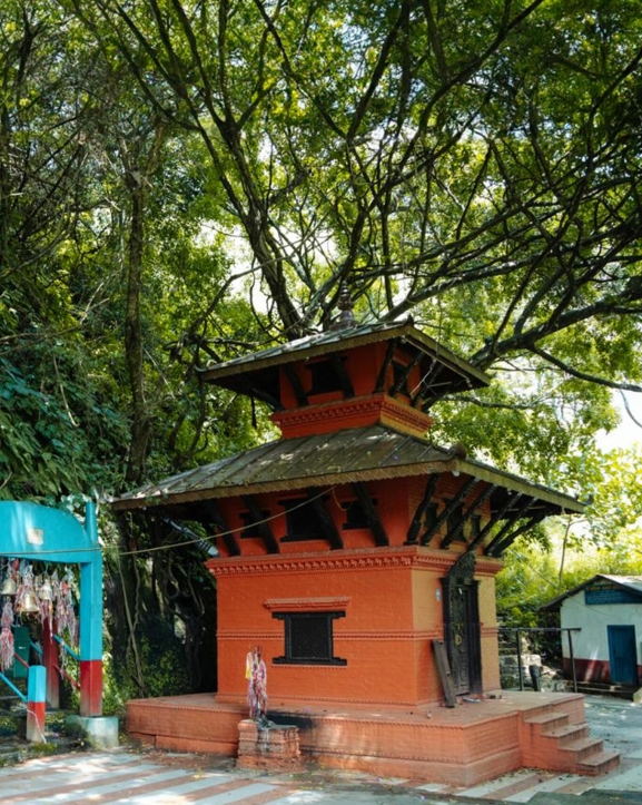 धार्मिक पर्यटकीय गन्तव्य बन्दै मालिका मन्दिर