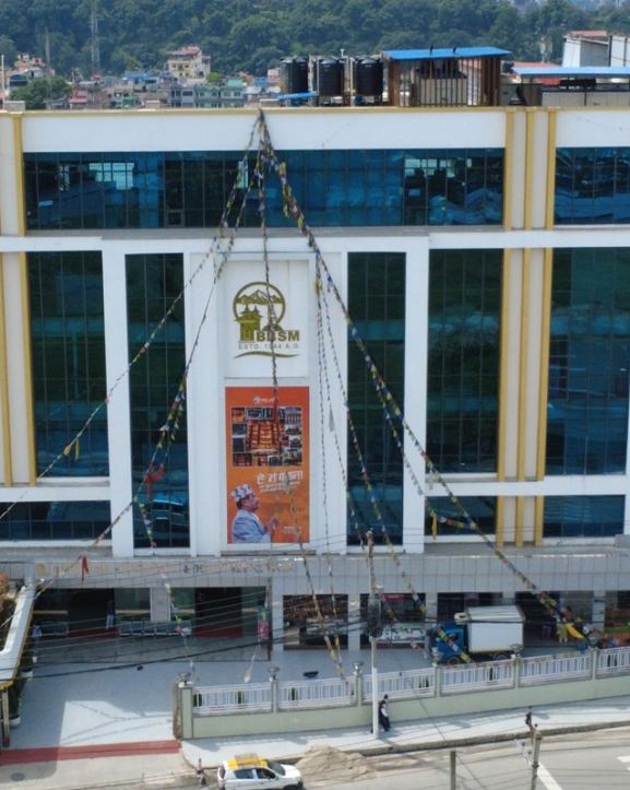 पुरानै लयमा भाटभटेनी