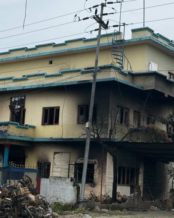 जेनजी आन्दोलन : खण्डहर बने मधेशका कार्यालय, बजार अझै सुनसान