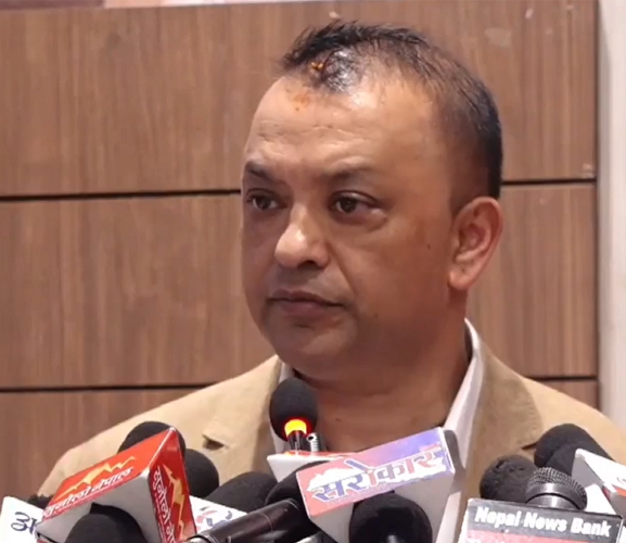राजनीतिलाई सेवाको प्रतीकका रूपमा रूपान्तरण गर्नुपर्छ : गगन थापा