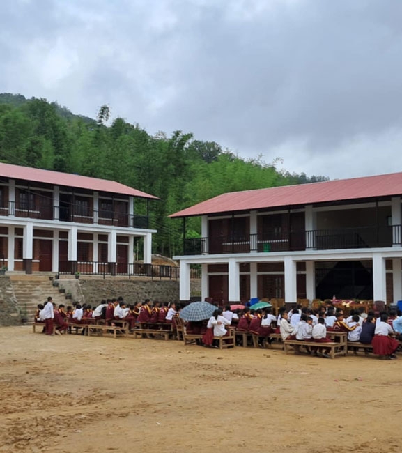 विद्यालयको २ वटा भवन निर्माण