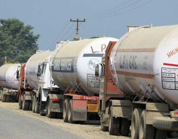 बुलेटमै थन्कियो ग्यास, उद्योगदेखि उपभोक्तासम्म प्रभावित
