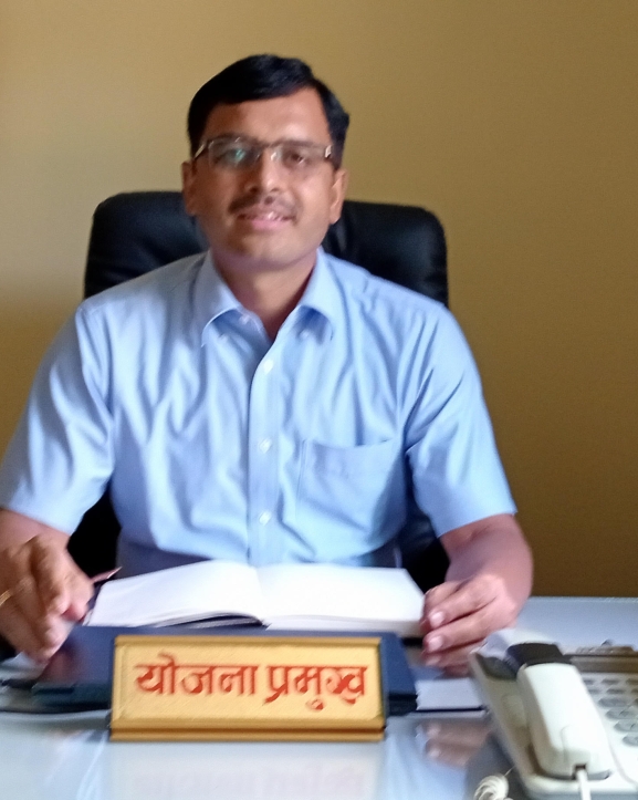 सालझण्डी ढोरपाटन सडक निर्माणमा बजेट अभाव, निर्माण कम्पनीलाई ३५ करोड भुक्तानी हुन बाँकी