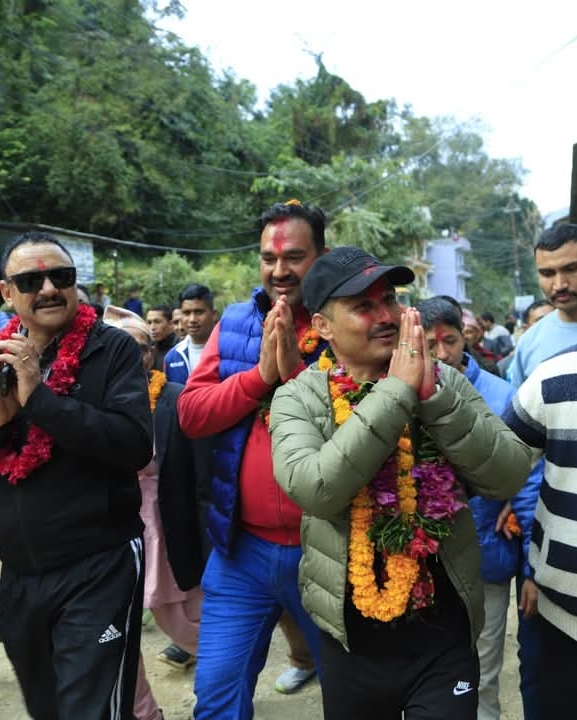 जनताको गुनासो सुन्न गाउँ पुगे मन्त्री राणा