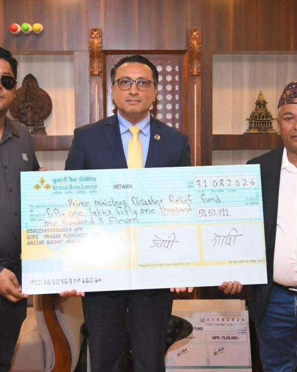युएईबाट नेपाल गएर व्यवसायी पुडासैनीले गरे ५१ लाख ५१ हजार १ सय ११ रुपैयाँ सहयोग