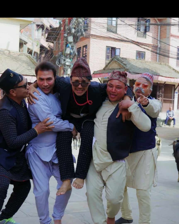 ‘याकन जित व्या याना व्यु’ सार्वजनिक