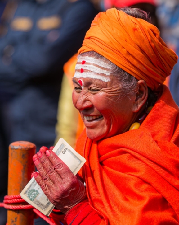 महाशिवरात्रिमा पशुपतिनाथ आएका साधुसन्तको दक्षिणासहित बिदाइ