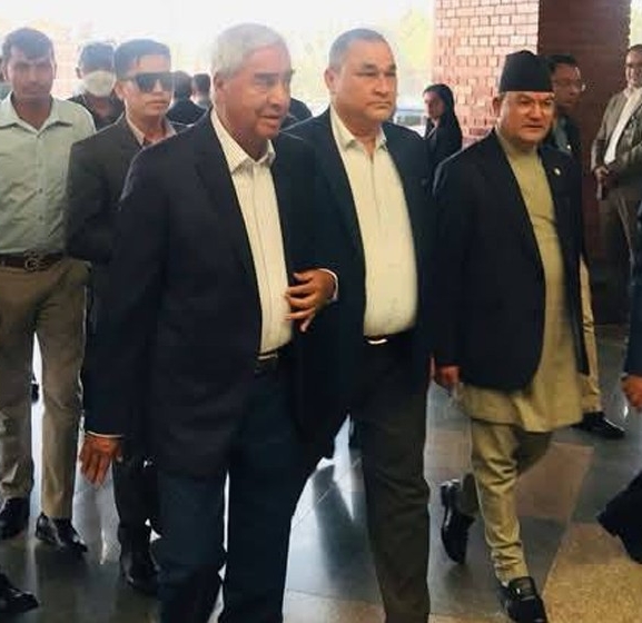 कांग्रेस सभापति देउवा बैंकक प्रस्थान