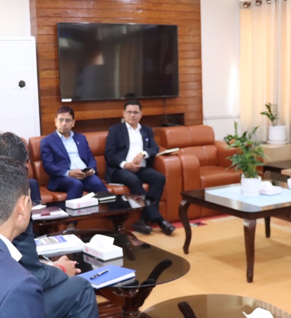 पत्रपत्रिका वर्गीकरणमा वास्तविक प्रकाशन यकिन गर्न सञ्चार मन्त्रीको निर्देशन