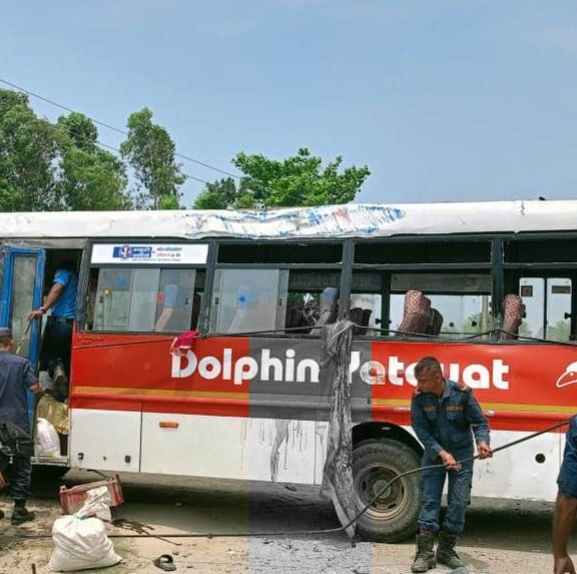 सप्तरी बस दुर्घटना : मृतकको संख्या ३ पुग्यो