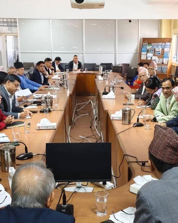 आठ संवैधानिक आयोगका पदाधिकारीले बाढीपहिरो पीडितलाई १० दिनको तलब दिने