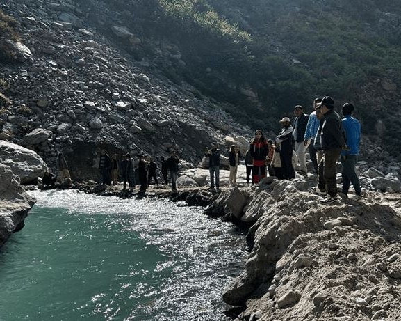 सङ्घीयतामा बल्झदैछ प्राकृतिक स्रोतमाथिको द्वन्द्व