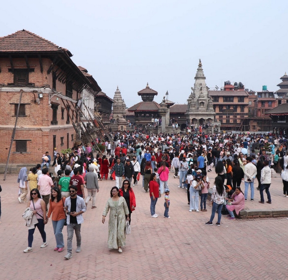 बिस्केट जात्राका लागि दुईवटा लिङ्गो योसिङ्खेल ल्याइयो
