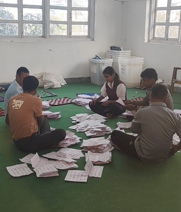 धनुषा ३ मा मत गणना जारी