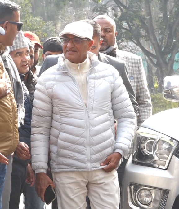 पूर्वगृहमन्त्री लेखक बयान दिन उपस्थित 