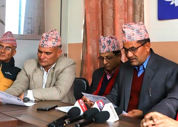 शिक्षकहरूले मंगलबारदेखि पार्टी कार्यालय घेराउ गर्ने