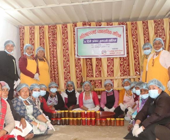 आत्मनिर्भर बनाउन जीवनोपयोगी सीप सिकाइँदै