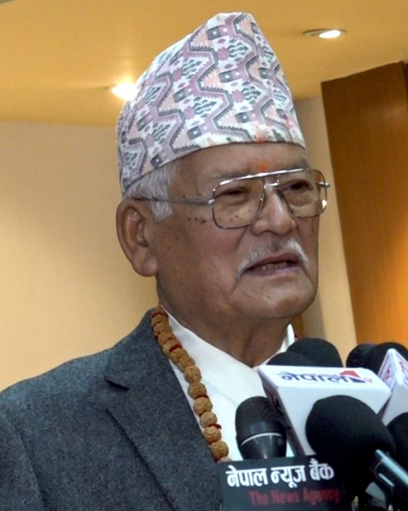 जेठको दोस्रो हप्तासम्म राजावादी अभियानको टुंगो लाग्छ : डा. गुरुङ