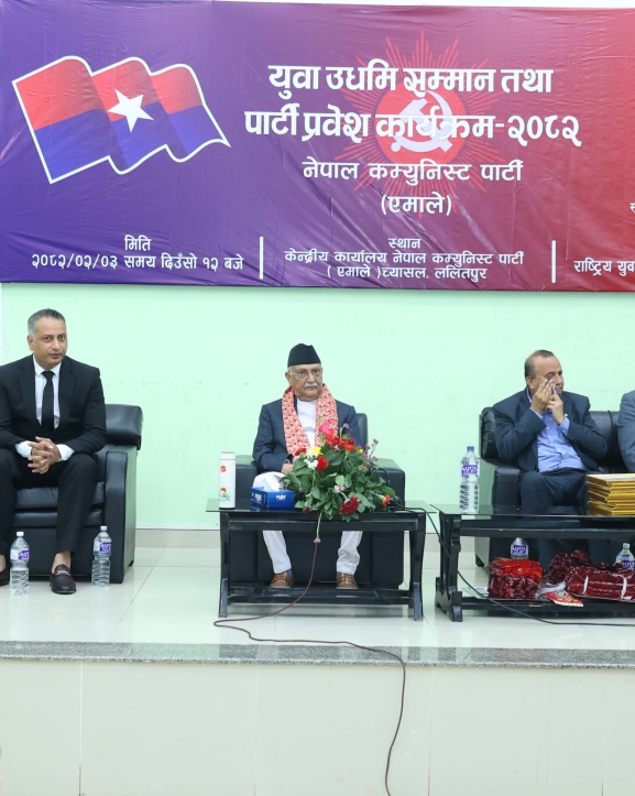 सुशासन र विकासलाई तीव्रता दिन एमालेको बहुमतको सरकार चाहिन्छ : प्रधानमन्त्री 