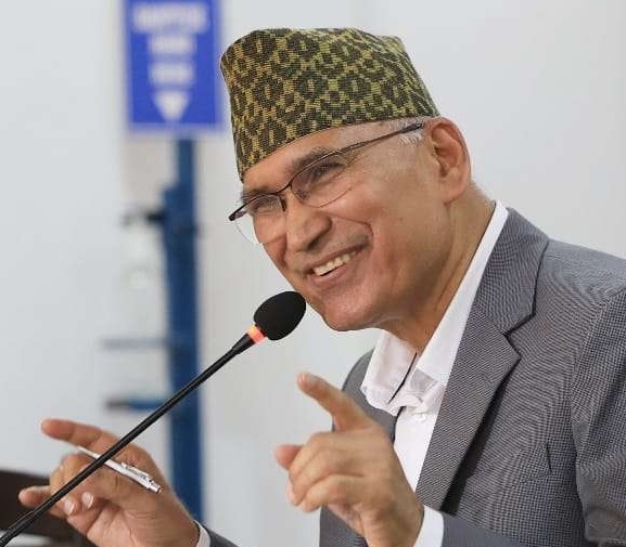 अर्थमन्त्रीमाथि सत्तारुढबाटै प्रश्न