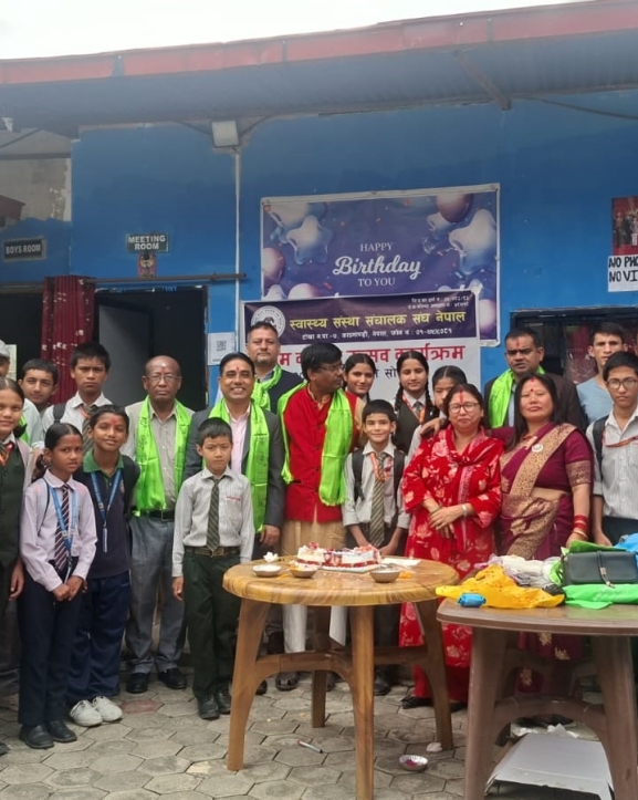 होडानको वार्षिकोत्सवमा बालबालिकालाई सहयोग