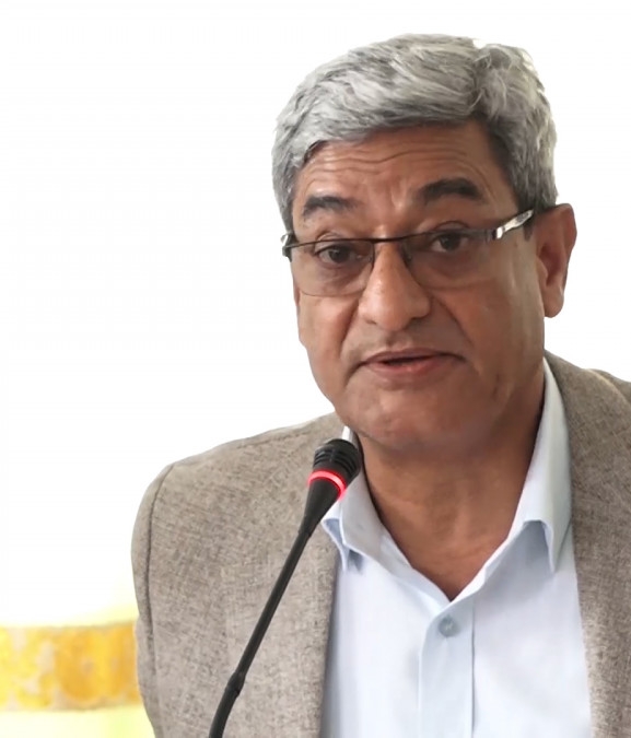 गैर आवासीय नेपालीका कारण हाम्रो राष्ट्रियता बलियो बनेको छ : गृहमन्त्री लेखक