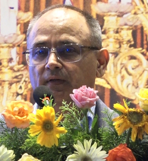 युवाले जलवायु परिवर्तनलाई गहिराइबाट बुझ्नुपर्छ : डा. महेश्वर ढकाल