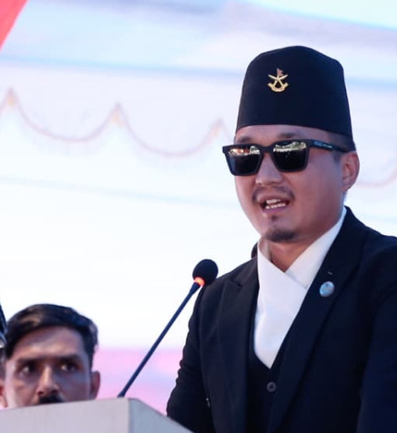 हामी कसैसँग राजनीति सिक्न आएका होइनौँ, सिकाउन आएका हौँ : गृहमन्त्री गुरुङ