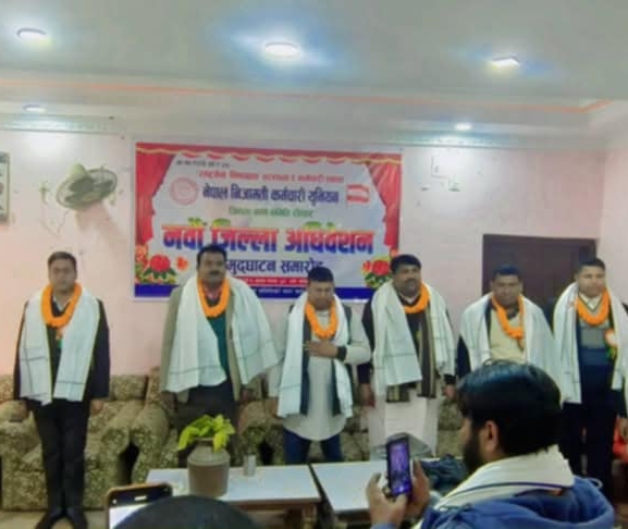 मुख्यमन्त्री सिंहमाथि असफलताको आरोप
