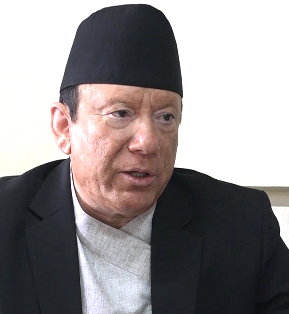 भोलिबाट अनिवार्य अवकाशमा जाँदै प्रधानन्यायाधीश प्रकाशमानसिंह राउत