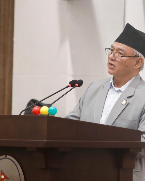 बादलको बोलीले एमालेमा तरंग
